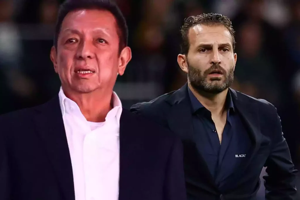 El trabajo de Rubén Baraja en peligro: El entrenador del Valencia se reúne a puerta cerrada con Peter Lim